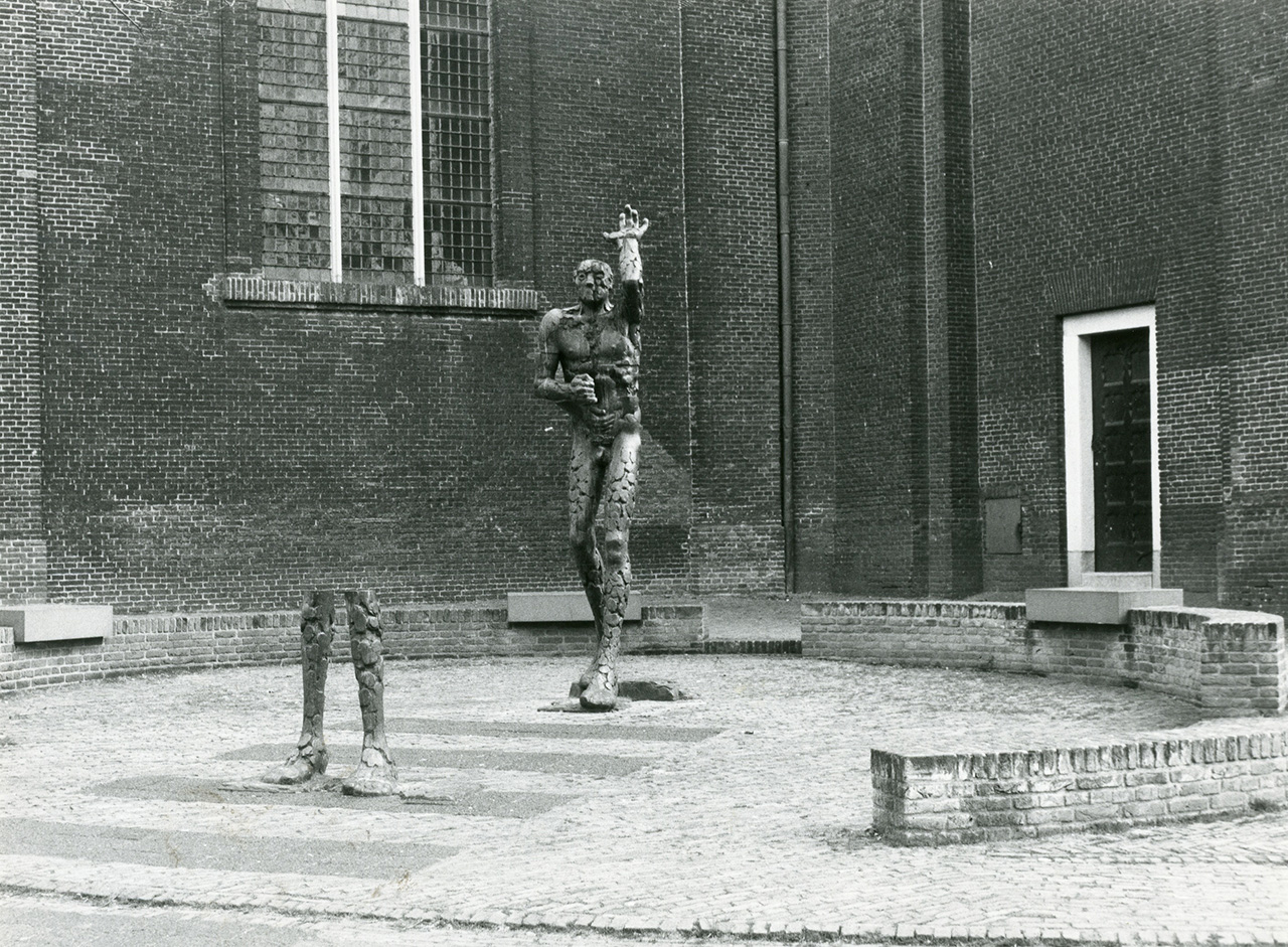 Het Geuzenmonument op de Markt, Collectie Stadsarchief Vlaardingen, T363A-170.